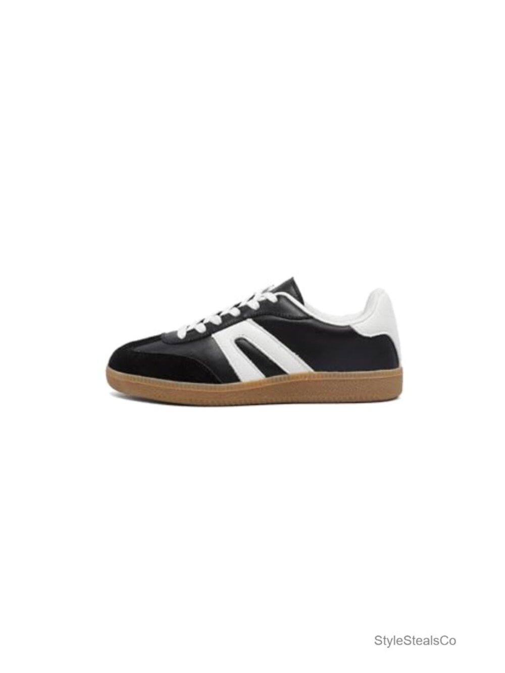 Retro Gum Sole Sneakers Lace Embellished Perforated Upper Shoe